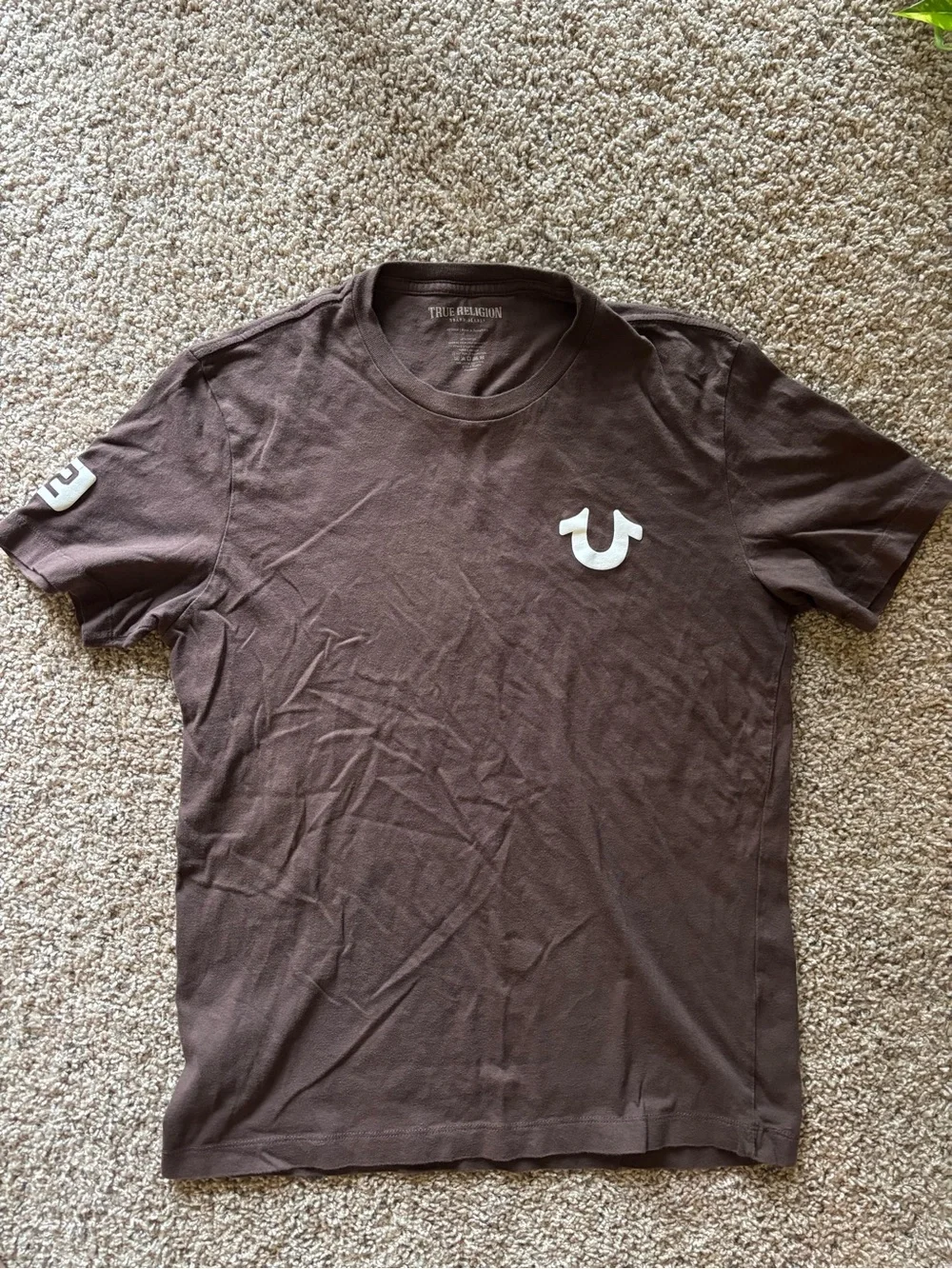 True Religion Brown Graphic Tee with Cream Accents